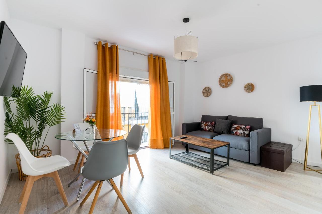 Olehousing - Cathedral Terrace Apartments Sevilla Bagian luar foto