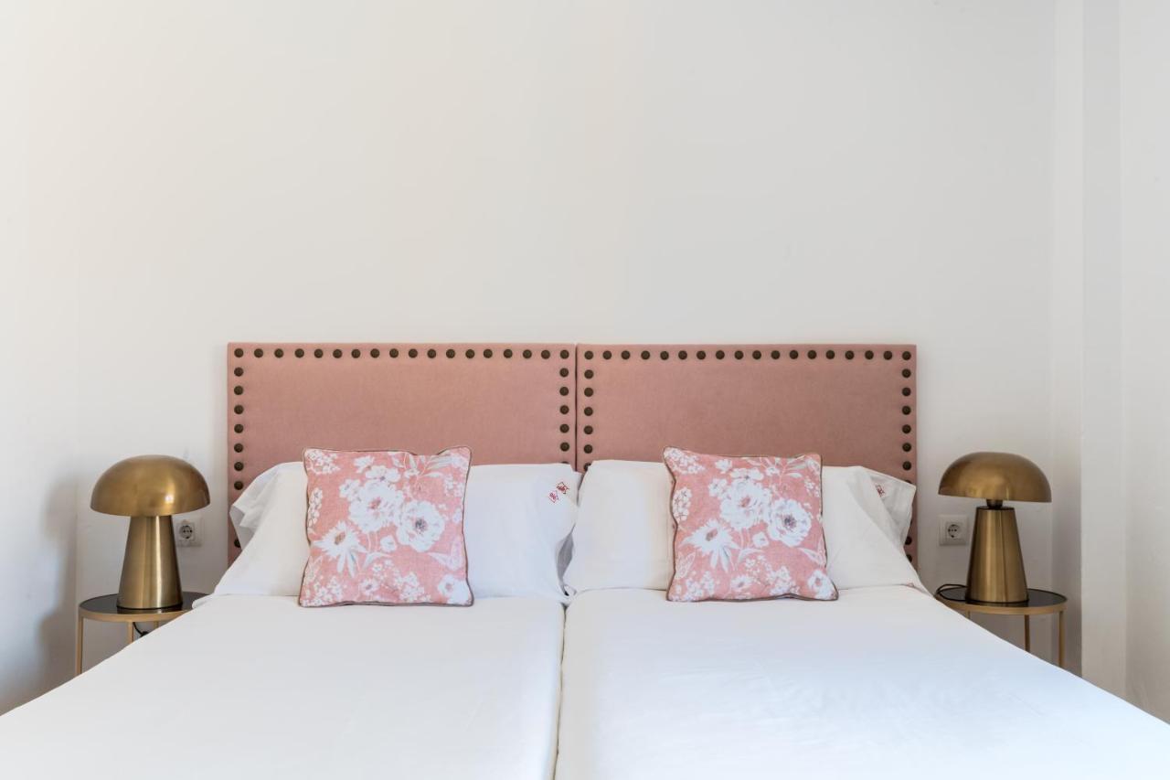 Olehousing - Cathedral Terrace Apartments Sevilla Bagian luar foto